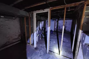 1906 E 28th St, Baltimore, MD 21218 - Photo 24