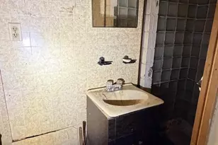 713 E Pontiac Ave, Baltimore, MD 21225 - Photo 24