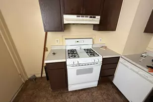 2902 N Loudon Ave, Baltimore, MD 21216 - Photo 30