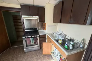 2902 N Loudon Ave, Baltimore, MD 21216 - Photo 14