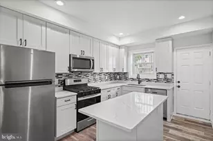 816 N Belnord Ave, Baltimore, MD 21205 - Photo 2