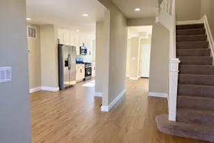 12 S Tremont Rd, Baltimore, MD 21229 - Photo 2