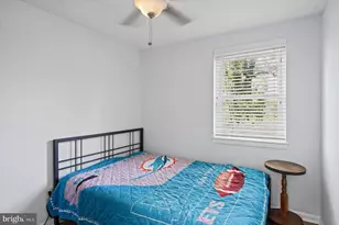 4408 Falls Bridge Dr, Baltimore, MD 21211 - Photo 12