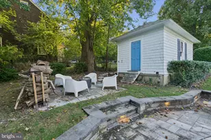 2111 Carterdale Rd, Baltimore, MD 21209 - Photo 10