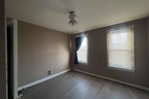2406 E Hoffman St, Baltimore, MD 21213 - Photo 8