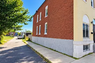 2421 E Hoffman St, Baltimore, MD 21213 - Photo 2