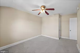 3434 Mayfield Ave, Baltimore, MD 21213 - Photo 10