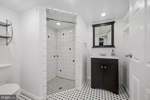 2908 E Pratt St, Baltimore, MD 21224 - Photo 44
