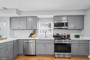 4046 Boarman Ave, Baltimore, MD 21215 - Photo 6