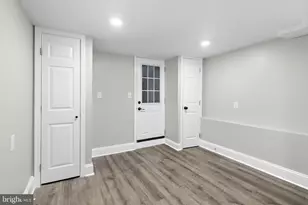 29 N Linwood Ave, Baltimore, MD 21224 - Photo 26