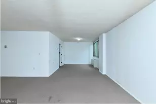 1 E University Parkway E, Baltimore, MD 21218 - Photo 16