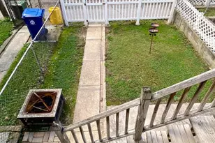 1004 Iris Ave, Baltimore, MD 21205 - Photo 20