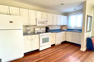 1004 Iris Ave, Baltimore, MD 21205 - Photo 2