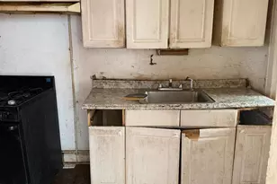1514 N Smallwood St, Baltimore, MD 21216 - Photo 12