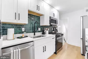 1237 Hull St, Baltimore, MD 21230 - Photo 8