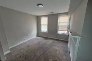 318 S Mount St, Baltimore, MD 21223 - Photo 12