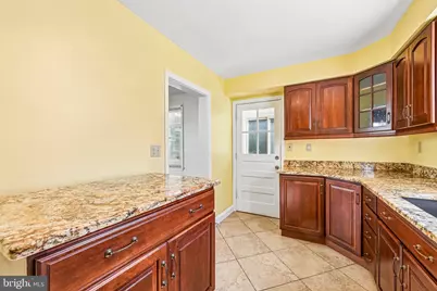 6215 Everall Avenue, Baltimore, MD 21206 - Photo 16