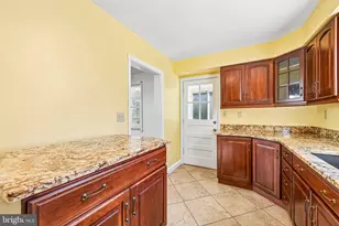 6215 Everall Ave, Baltimore, MD 21206 - Photo 16