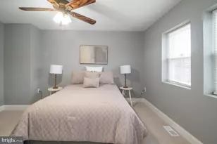 3715 Colborne Rd, Baltimore, MD 21229 - Photo 14