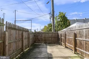 1014 N Patterson Park Ave, Baltimore, MD 21205 - Photo 24
