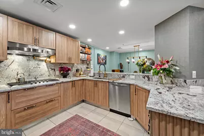 801 Key Highway #445, Baltimore, MD 21230 - Photo 14