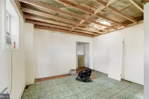 3209 E Lombard St, Baltimore, MD 21224 - Photo 10