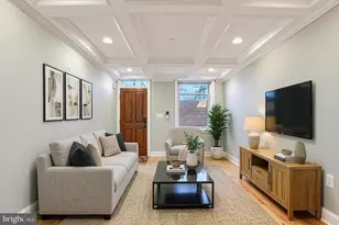 404 S Castle St, Baltimore, MD 21231 - Photo 2