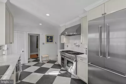 32 Charlcote Place, Baltimore, MD 21218 - Photo 22