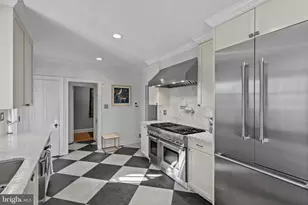 32 Charlcote Pl, Baltimore, MD 21218 - Photo 22