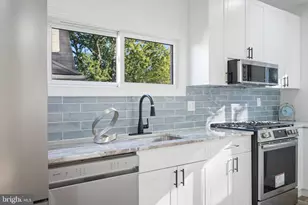 406 N Rock Glen Rd, Baltimore, MD 21229 - Photo 18