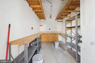 406 N Rock Glen Rd, Baltimore, MD 21229 - Photo 58