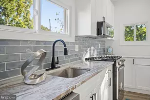 406 N Rock Glen Rd, Baltimore, MD 21229 - Photo 20