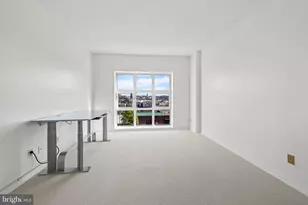 250 S President St, Baltimore, MD 21202 - Photo 28