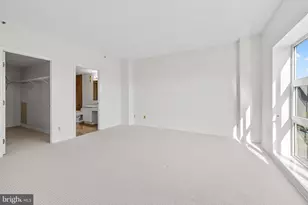 250 S President St, Baltimore, MD 21202 - Photo 18