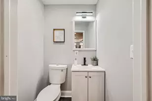 1215 E Preston St, Baltimore, MD 21202 - Photo 16