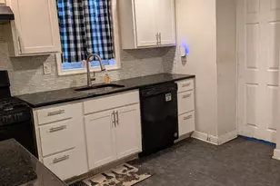 1631 N Hilton St, Baltimore, MD 21216 - Photo 12