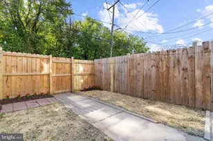 1775 Montpelier St, Baltimore, MD 21218 - Photo 28
