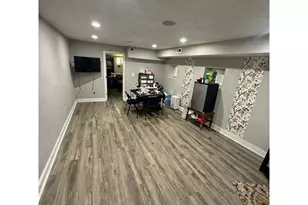 2528 N Ellamont St, Baltimore, MD 21216 - Photo 16