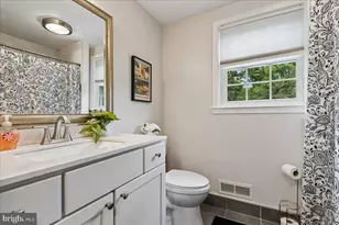 418 N Chapel Gate Ln, Baltimore, MD 21229 - Photo 26