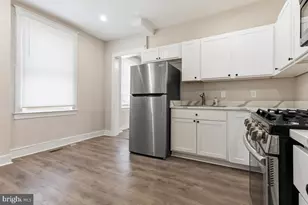 240 N Monastery Ave, Baltimore, MD 21229 - Photo 10