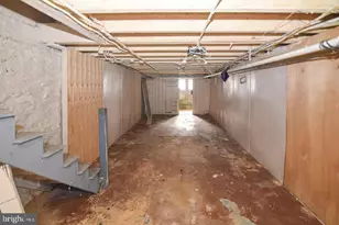 512 E 35th St, Baltimore, MD 21218 - Photo 22