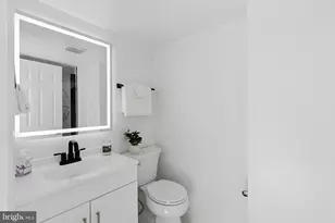 1023 W 37th St, Baltimore, MD 21211 - Photo 20