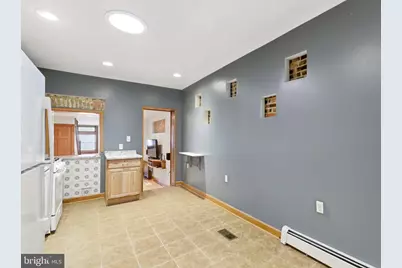 313 S Washington Street, Baltimore, MD 21231 - Photo 14