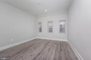 1011 N Mount St, Baltimore, MD 21217 - Photo 14
