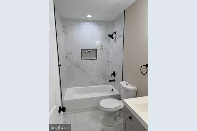 1818 E Lafayette Avenue, Baltimore, MD 21213 - Photo 24