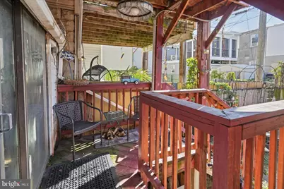1811 E Lombard Street, Baltimore, MD 21231 - Photo 10