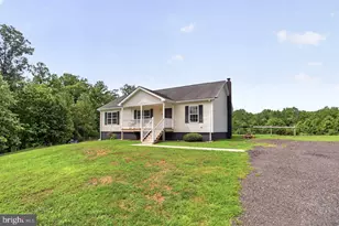 7066 Fortune Ln, Keene, VA 22946 - Photo 6