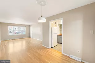 2417 Barracks, Charlottesville, VA 22901 - Photo 10