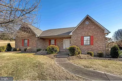 147 Bon Lea Drive, Staunton, VA 24401 - Photo 2