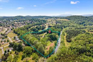 356 River View Dr, Verona, VA 24482 - Photo 2
